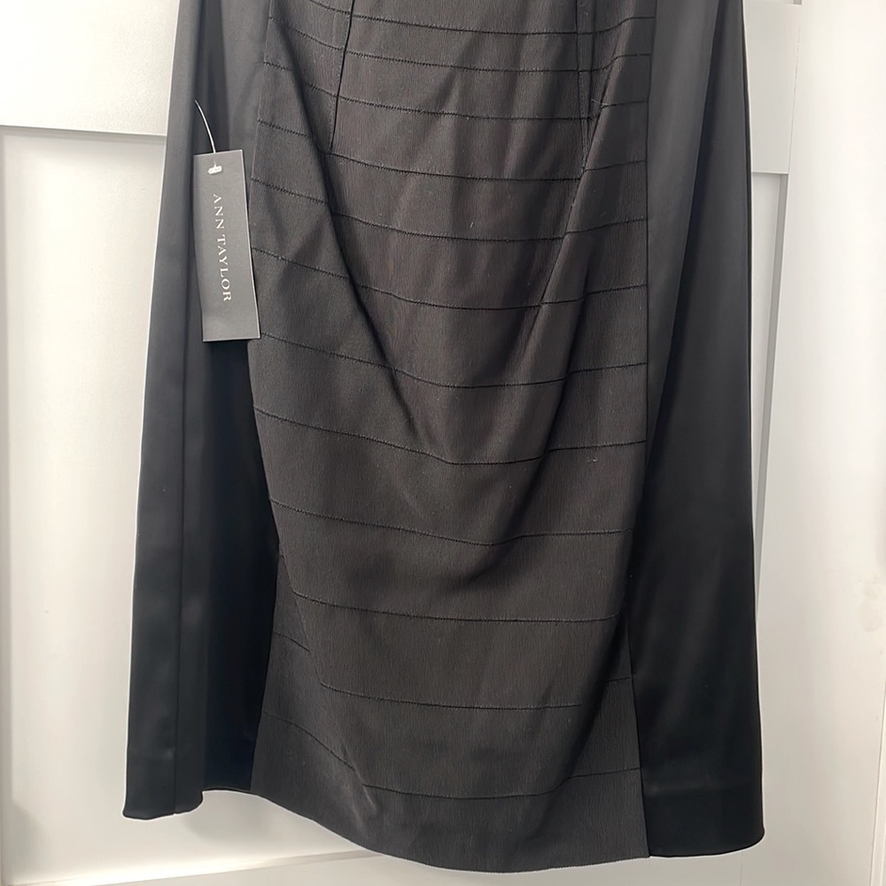 Ann Taylor Little Black Dress - Picture 3 of 13